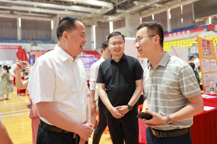 微信图片_20240613150458_副本.jpg