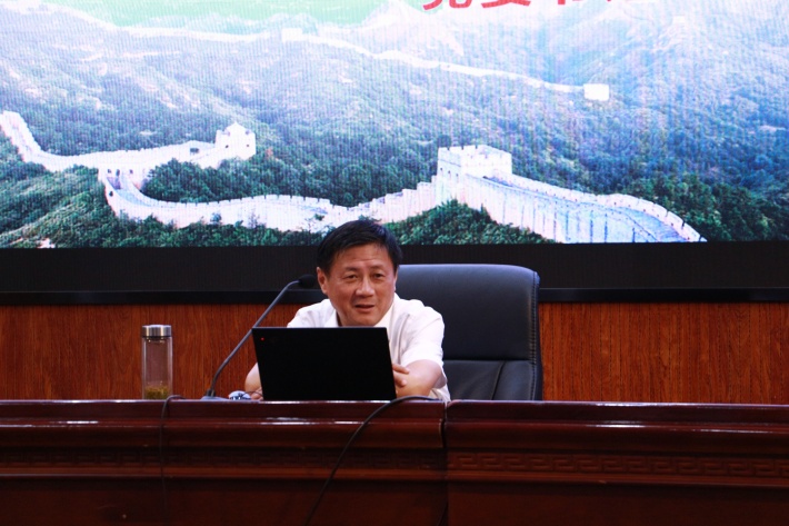 校党委书记羌毅为新入职教师作专题讲座