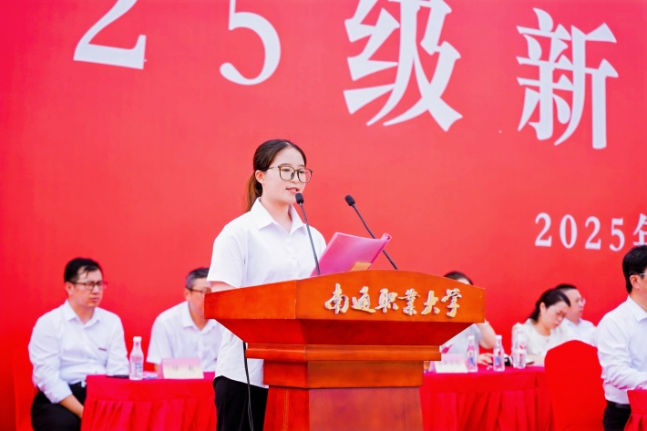 老生代表_副本.jpg