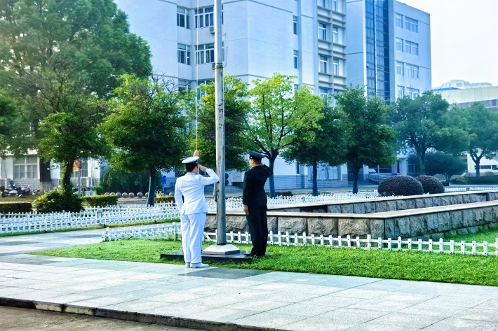 微信图片_20251001083530_副本.jpg