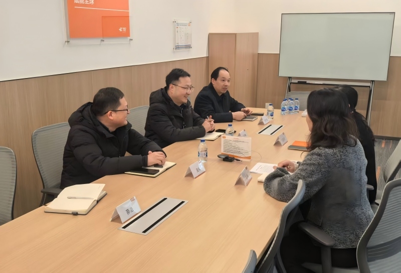 校党委委员、副校长朱亚林率队调研交流 精准赋能地方产业