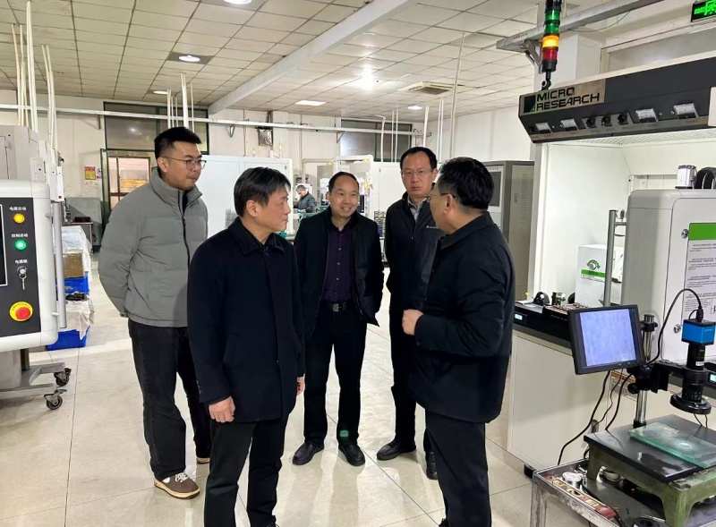 访企拓岗促融合 产教协同育英才——校党委书记羌毅带队赴南通星维油泵油嘴有限公司调研交流