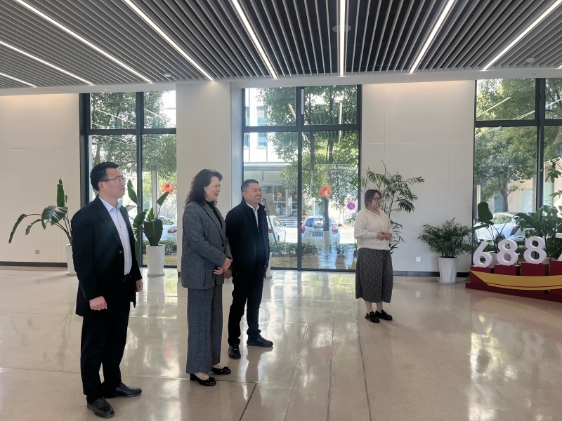 校党委委员、副校长戴世明率队调研百奥赛图江苏基因生物技术有限公司