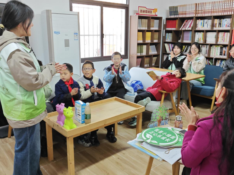 圆桌青年说∣化学与制药工程学院绿之声环保协会开展“世界水日”“中国水周”主题宣讲活动