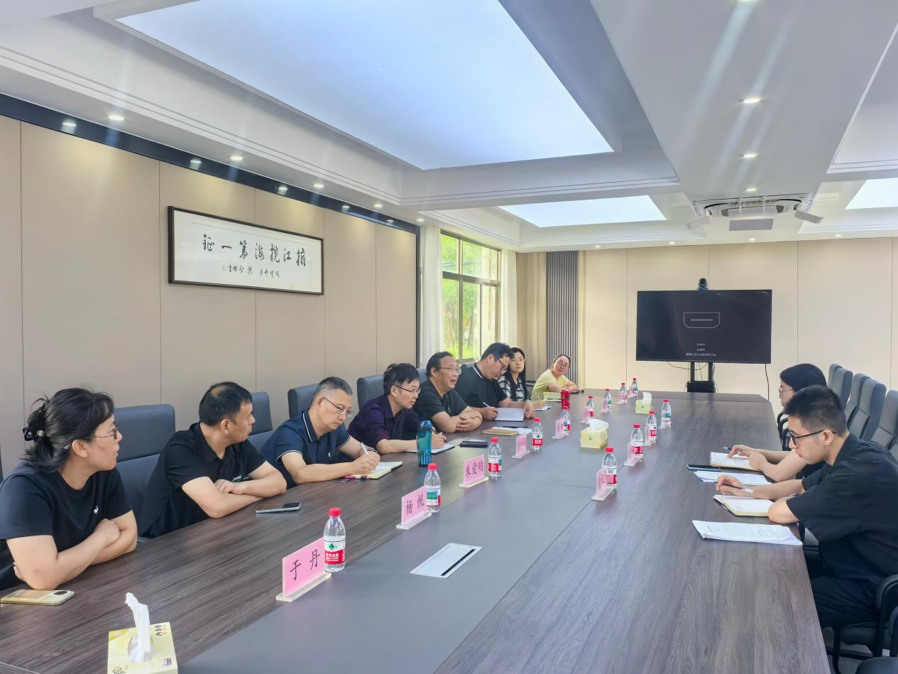省哲社创新团队赴启东海工船舶工业园开展专题调研