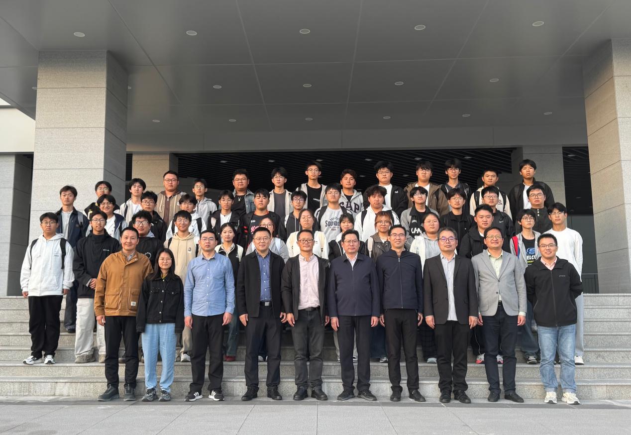 我校与南京工业职业技术大学联合举行2026级汽车制造与试验技术专业“3+2”高职本科分段培养新生开班典礼